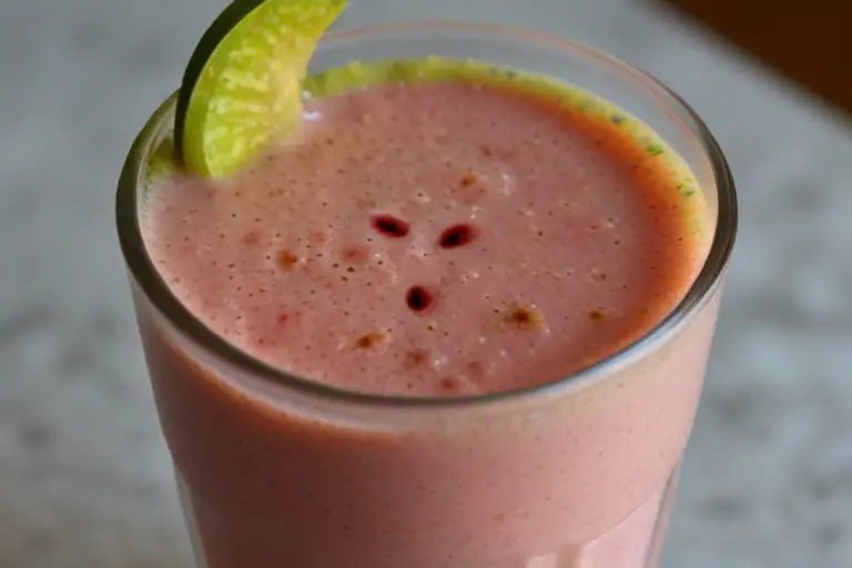 How to Make Guava Smoothie